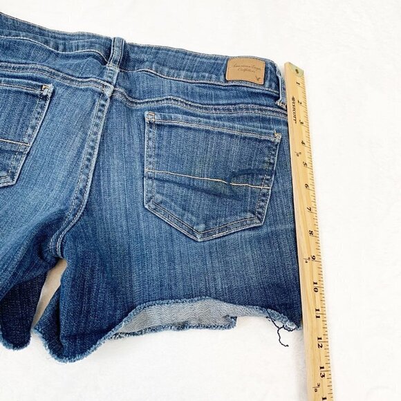 American Eagle stretch cutoff denim jean shorts - Size 6 - Picture 11 of 12